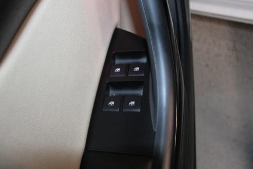 Summit White 2019 Buick Cascada Premium