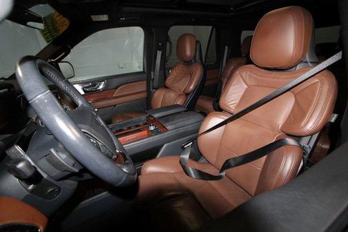 2023 Lincoln Navigator L Reserve