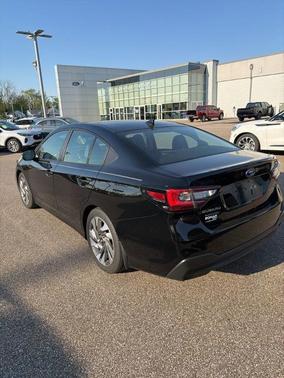 Crystal Black Silica 2025 Subaru Legacy