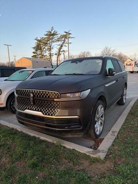 2025 Lincoln Navigator Reserve