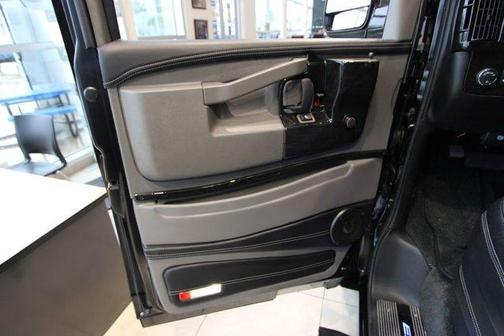 2025 GMC Savana 2500 Work Van