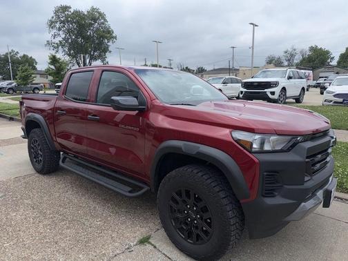 Radiant Red 2025 Chevrolet Colorado Trail Boss