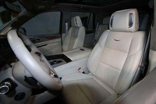 2022 Cadillac Escalade Sport Platinum