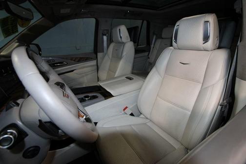 2022 Cadillac Escalade Sport Platinum