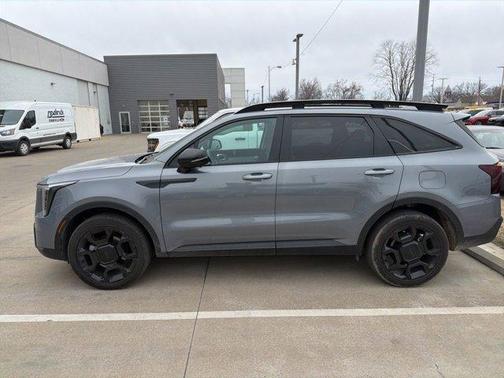 2025 Kia Sorento SX