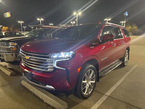 2021 Chevrolet Suburban High Country