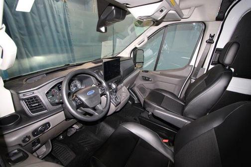 2025 Ford Transit-350 148 WB Medium Roof Cargo