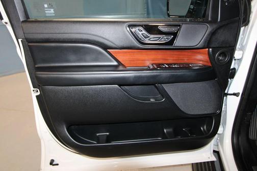 2021 Lincoln Navigator L Reserve