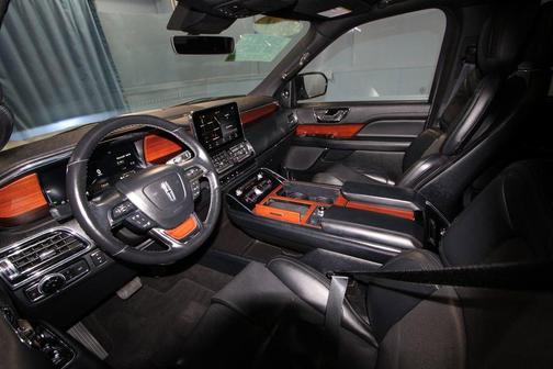 2021 Lincoln Navigator L Reserve