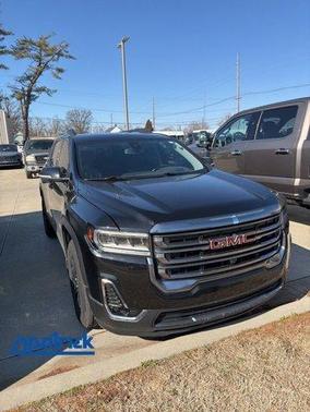 2022 GMC Acadia AT4