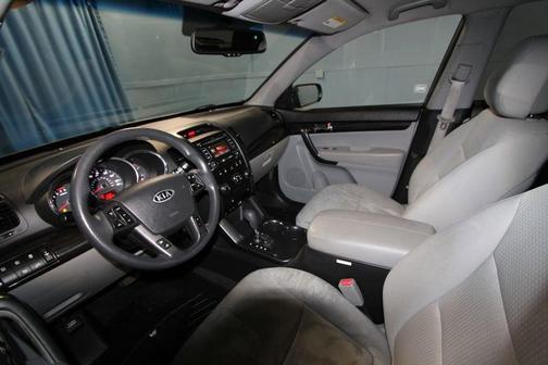 2013 Kia Sorento LX