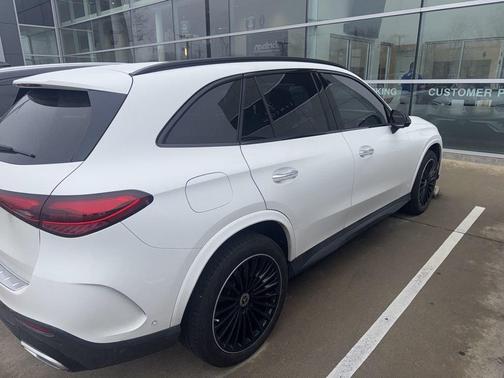 2023 Mercedes-Benz GLC 300 Base