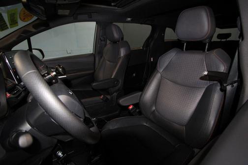 2023 Toyota Sienna XSE
