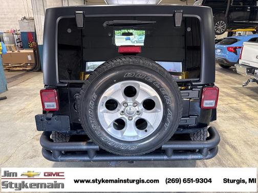 2013 Jeep Wrangler Unlimited Sahara