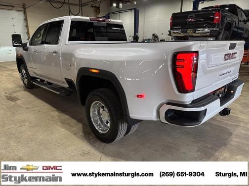 2025 GMC Sierra 3500 Denali