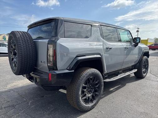 2025 GMC HUMMER EV SUV 2X