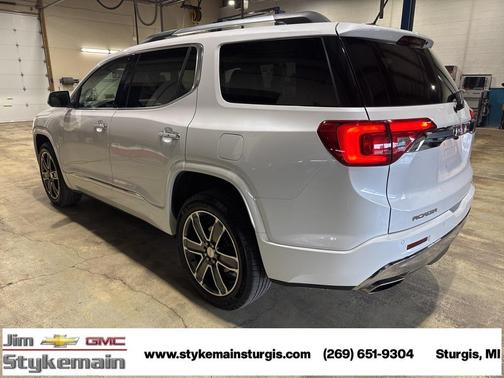 2019 GMC Acadia Denali