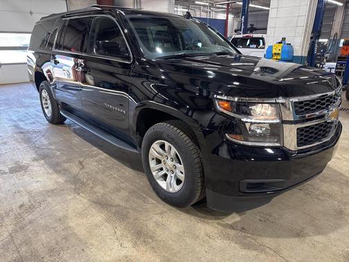 2016 Chevrolet Suburban LS