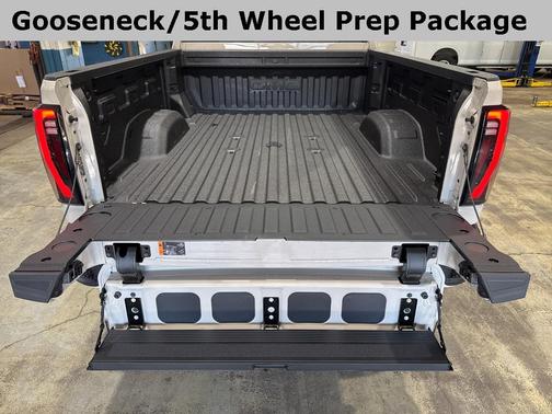 2026 GMC Sierra 2500 AT4