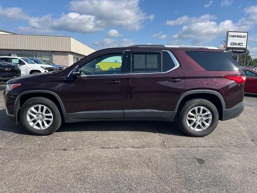 2018 Chevrolet Traverse LT Cloth