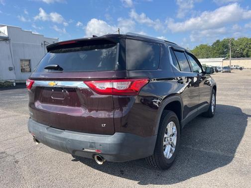 2018 Chevrolet Traverse LT Cloth
