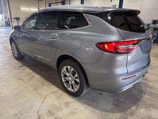 2020 Buick Enclave AWD Avenir