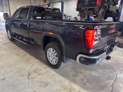 2024 GMC Sierra 3500 SLT