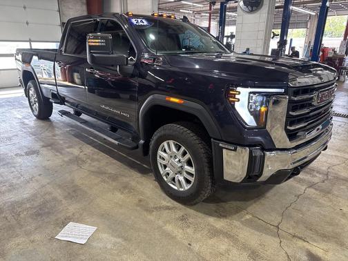 2024 GMC Sierra 3500 SLT