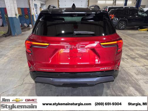 2026 GMC Terrain AWD AT4