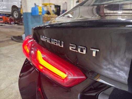 2022 Chevrolet Malibu FWD Premier