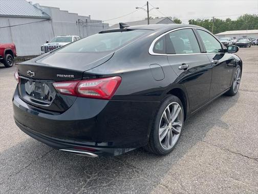 2022 Chevrolet Malibu FWD Premier
