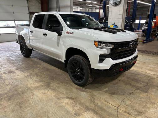 Summit White 2026 Chevrolet Silverado 1500 LT Trail Boss