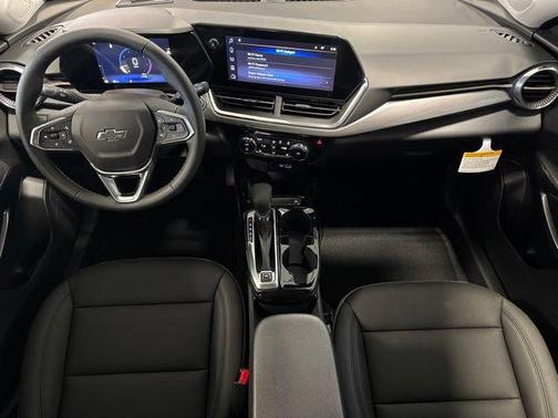 Cacti Green 2026 Chevrolet Trax FWD ACTIV