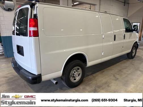 2021 Chevrolet Express 2500 RWD 2500 Extended Wheelbase WT