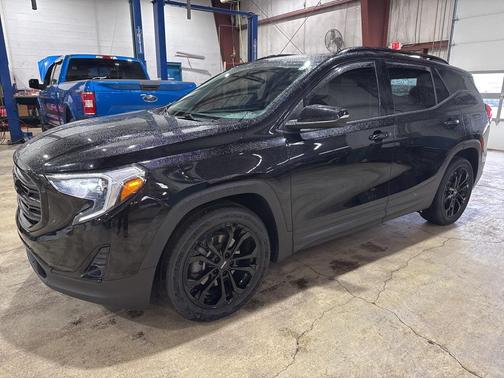 2020 GMC Terrain SLT