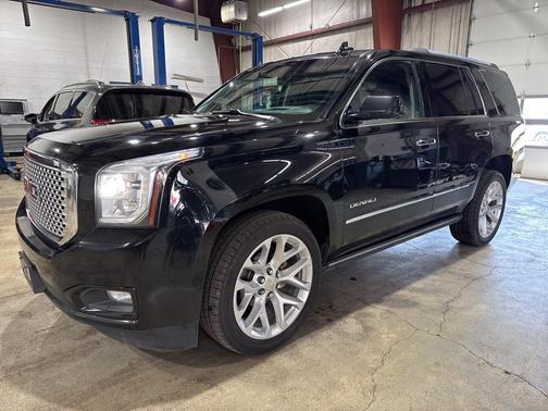 2017 GMC Yukon Denali