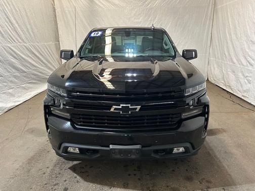 Black 2019 Chevrolet Silverado 1500 RST