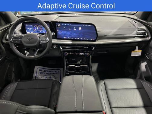 Sterling Gray Metallic 2026 Chevrolet Traverse LT