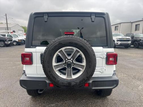 2022 Jeep Wrangler Unlimited Sahara