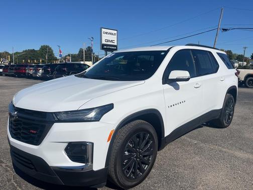 2024 Chevrolet Traverse RS