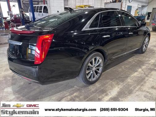 2013 Cadillac XTS Base