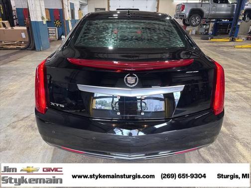 2013 Cadillac XTS Base