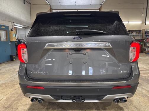 2022 Ford Explorer Platinum