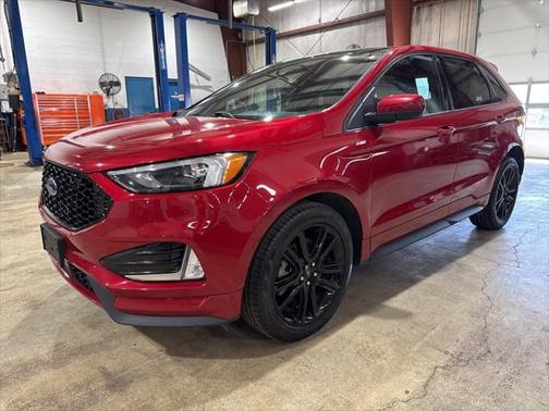 2021 Ford Edge ST Line