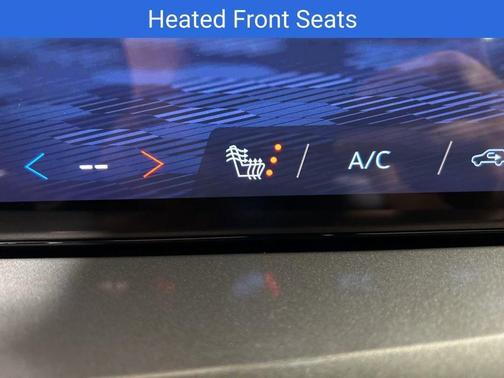 Mosaic Black Metallic 2026 Chevrolet Traverse LT