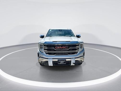Summit White 2026 GMC Sierra 1500 SLT