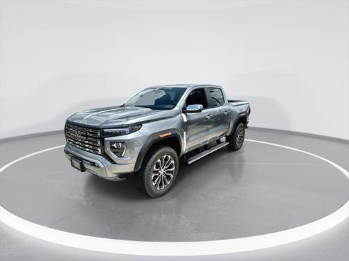 2025 GMC Canyon Denali