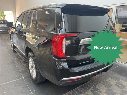 2022 GMC Yukon SLT
