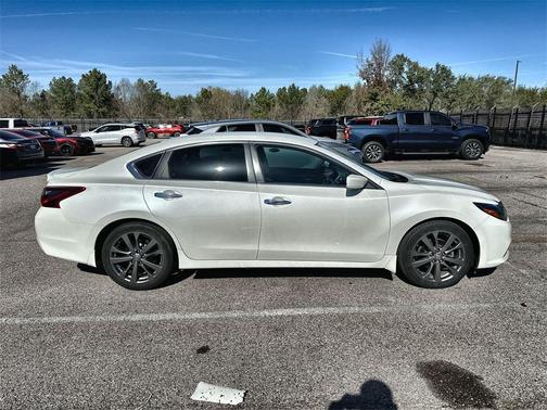 2018 Nissan Altima 2.5 SR