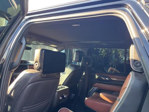 2023 GMC Yukon Denali Ultimate